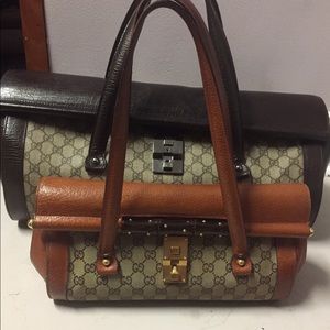 Oversized Gucci bullet purse/luggage
